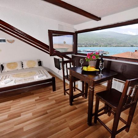 Villa Sapkar Lake View Ohrid Exteriör bild