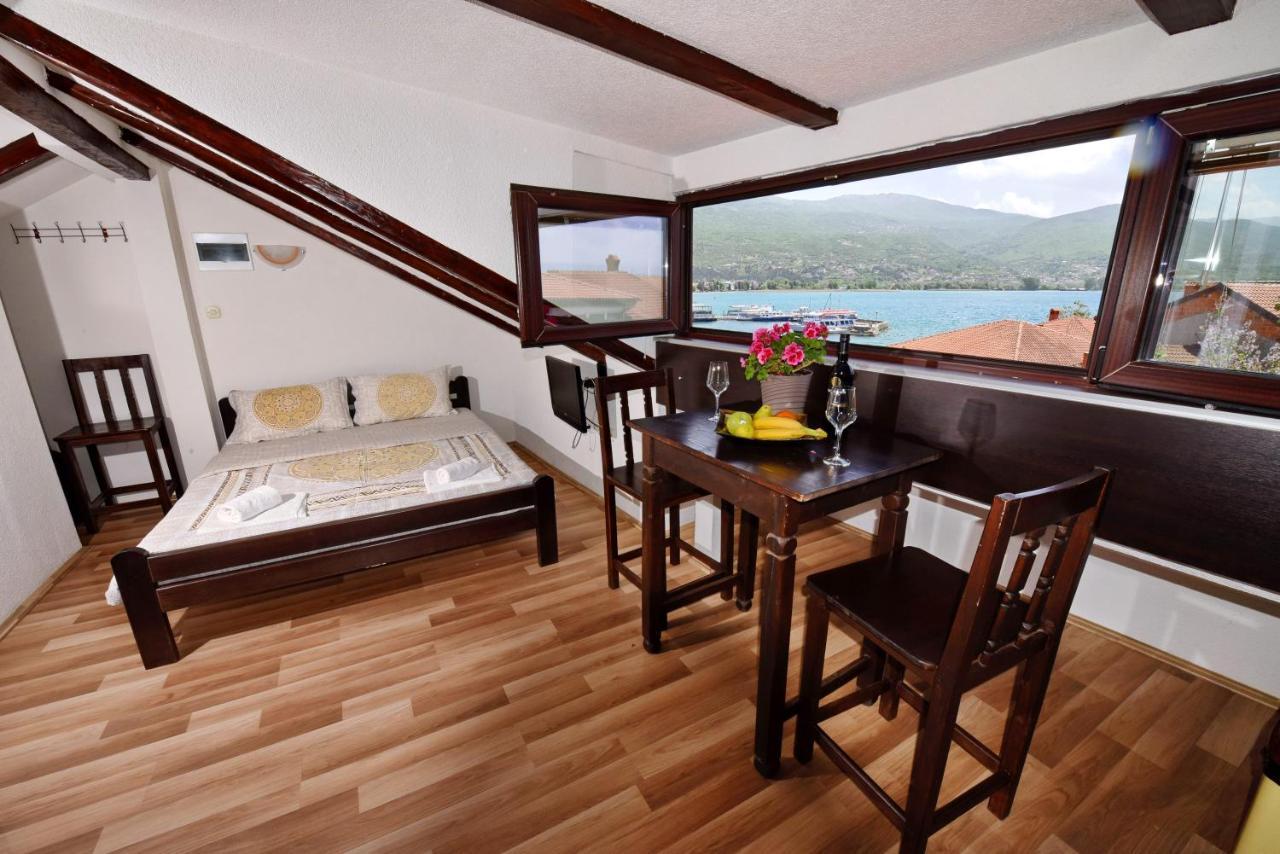 Villa Sapkar Lake View Ohrid Exteriör bild